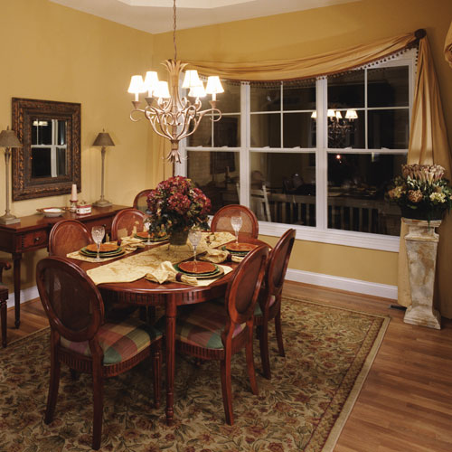 diningroom-rug-drapes-500.jpg
